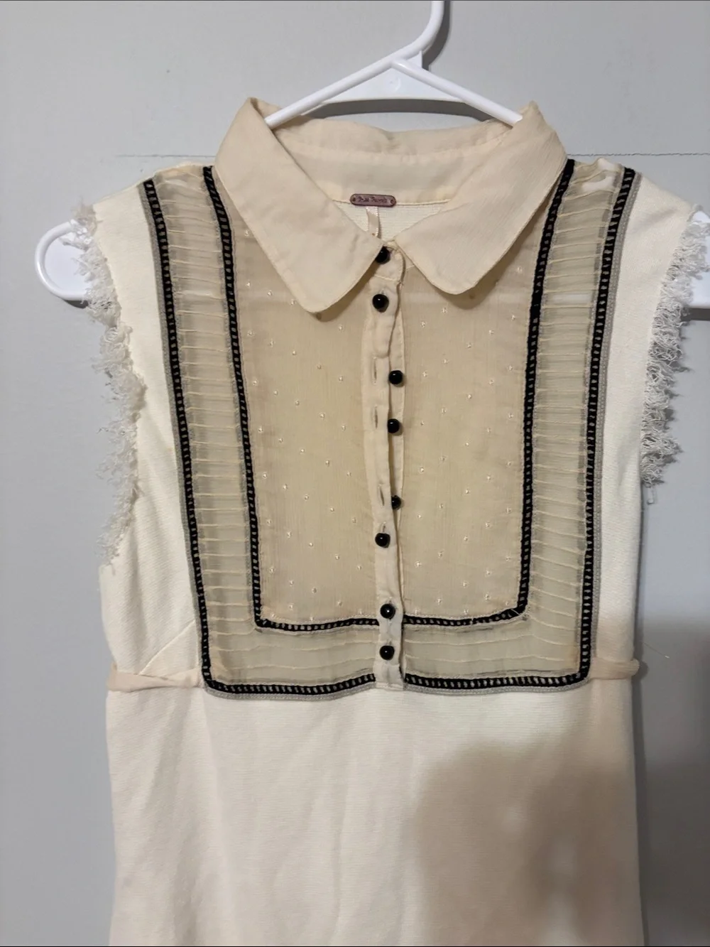 Free People Cream and Ivory Sleeveless Tunic with Black Trim. Med. Cotton/modal